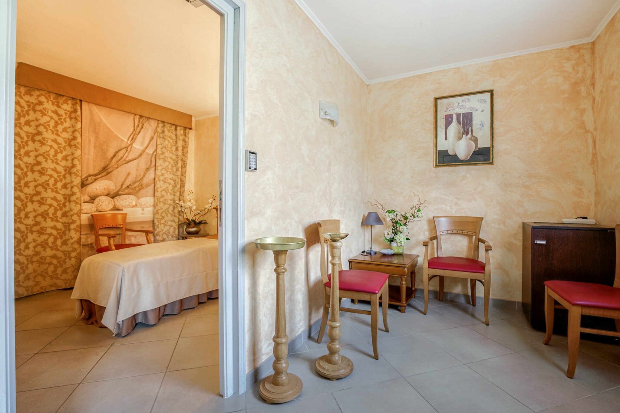 Chambre Funeraire Les Tardivieres Montfort Sur Meu